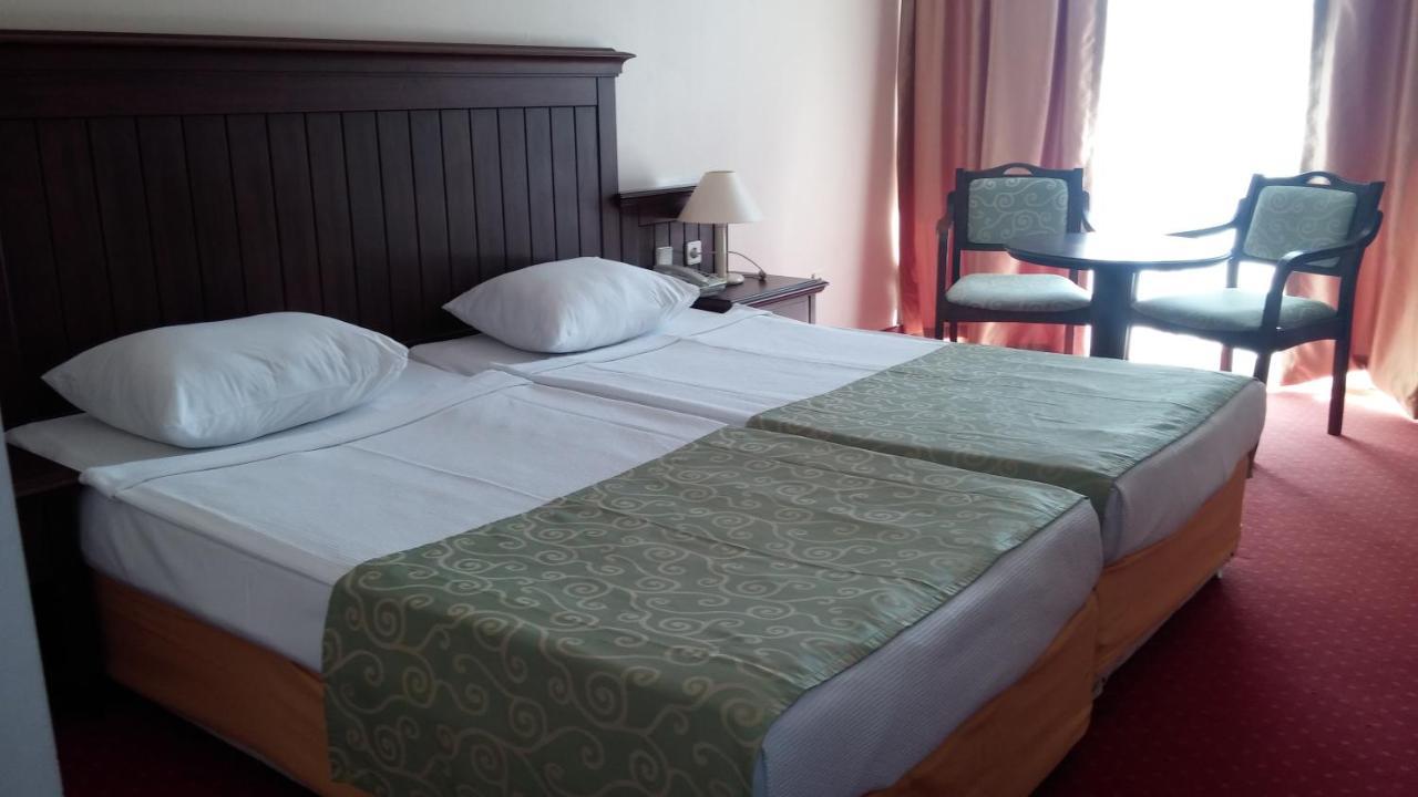 Side Palm D'Or Hotel Extérieur photo